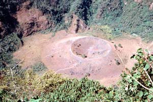 08-01-96 - Volcanic crater close to the city