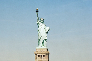 07-09-02 - Statue of Liberty