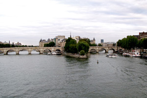 20.08.2008 - Getrennt durch den Fluß Seine