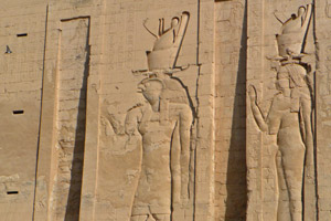 16-02-13 - Very impressive Horus Temple in Edfu