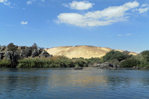 17.02.2013 - Nillandschaft auf dem Weg zum Nubischen Dorf in der Nähe von Assuan