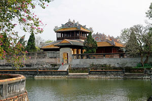 20-02-15 - The Forbidden City in Hue shimmering for the Tet festival