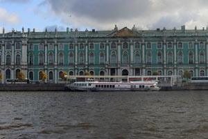 05-10-19 - Cruising to Peterhof Palace: Sight to Hermitage Museum