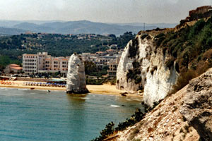 27.05.2001 - Das Wahrzeichen von Vieste im Gargano