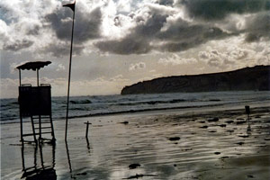 02.06.2001 - Sehr stürmisches Mittelmeer am Tage der Abfahrt vom Campingplatz im Gargano
