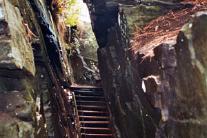 01.04.2006 - Caesars Head State Park - Devils Kitchen