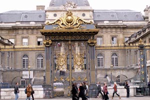 18.04.2008 - Wer hat, der hat: goldbehangene Tore...