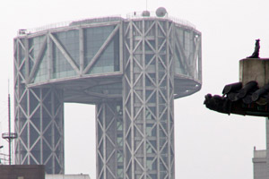 15-08-10 - Reopening of Deoksugung Palace - view from the palace to the town