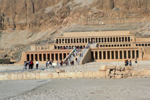 20-02-13 - Temple of Hatshepsut in Thebes 