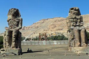 20-02-13 - Colossus of Memnon in Theses
