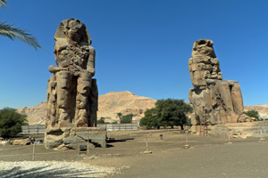 20-02-13 - Colossus of Memnon in Theses