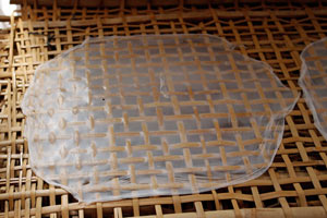 10.03.2015 - Besuch einer Candy-Manufaktur: Hier wird das Reispapier getrocknet