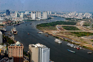 12.03.2015 - Blick vom 49. Stock des Bitexco Financial Tower