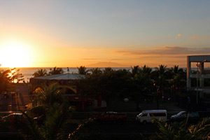 05.01.2016 - Sonnenuntergang über dem Meer von der SM Mall of Asia gesehen