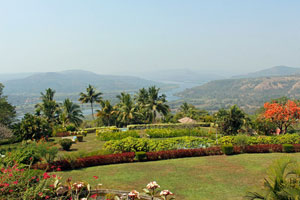 06.02.2016 - Riverview Resort in Chiplun - Blick von meiner Terrasse