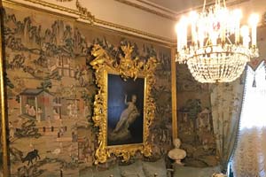 05.10.2019 - Im Schloss Peterhof auf der Insel Peterhof etwas ausserhalb von Sankt Petersburg