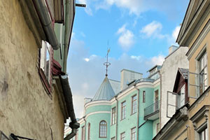 08.08.2024 - Wunderhübsche Altstadt von Tallinn mit engen Gassen und tollen Gebäuden